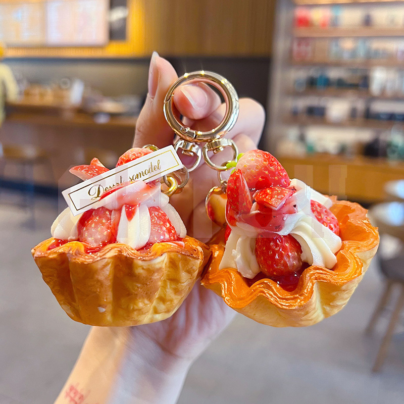 창의적인 PU 딸기 에그타르트 키체인, 사실적인 디저트 - Car Accessories For Winter 리뷰 및 가격